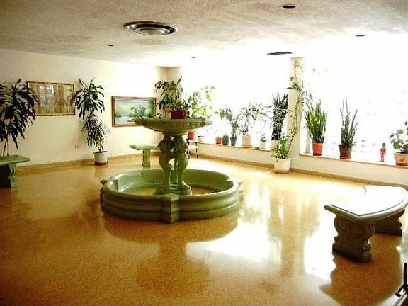 Inviting Lobby