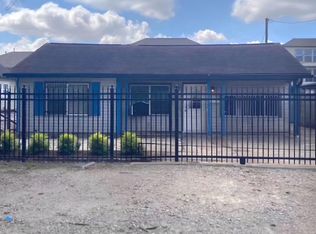 1339 Idylwild St, Houston, TX 77009