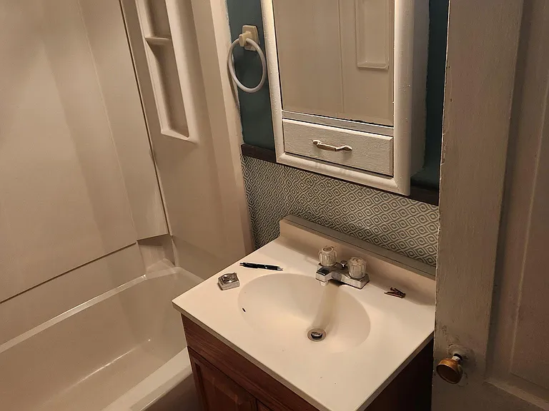 Upstairs Bath