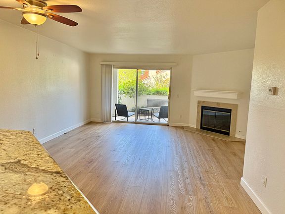 4th image of 9995 Scripps Westview Way Unit 47