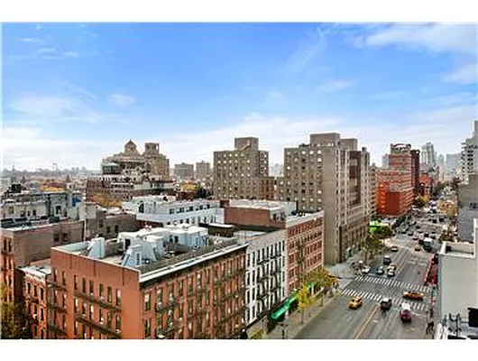 Rented by Douglas Elliman | media 33