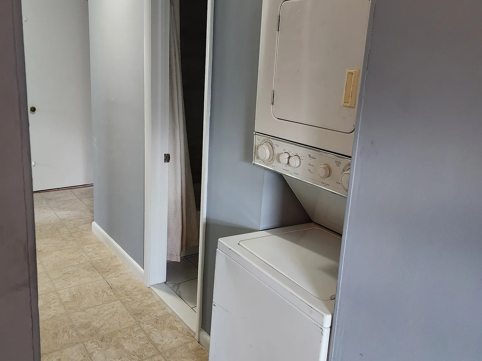 1 bed, $2,000 — Photo 2