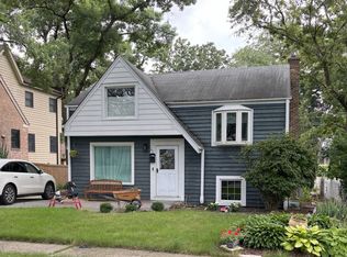 4910 Prospect Ave, Downers Grove, IL 60515