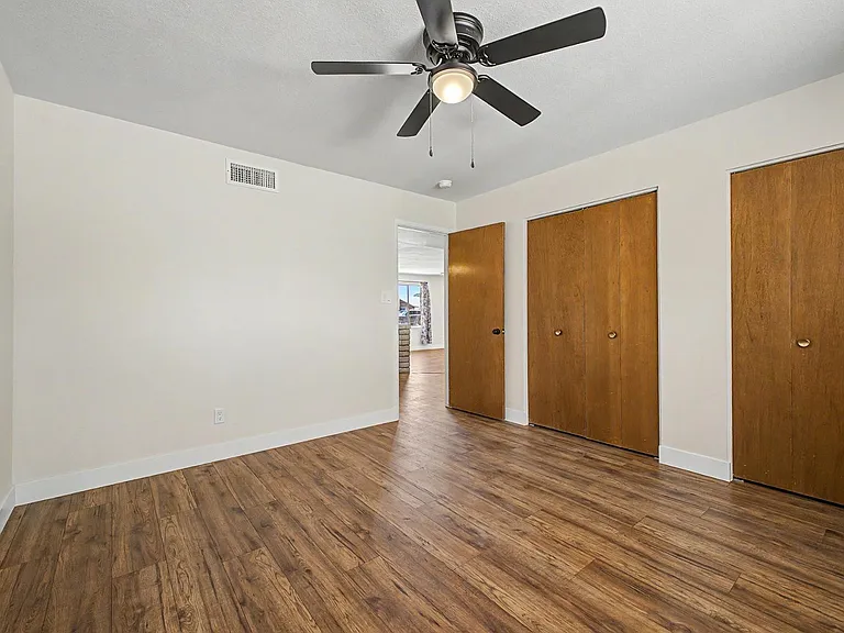 5133 W McNeil St — Photo 14