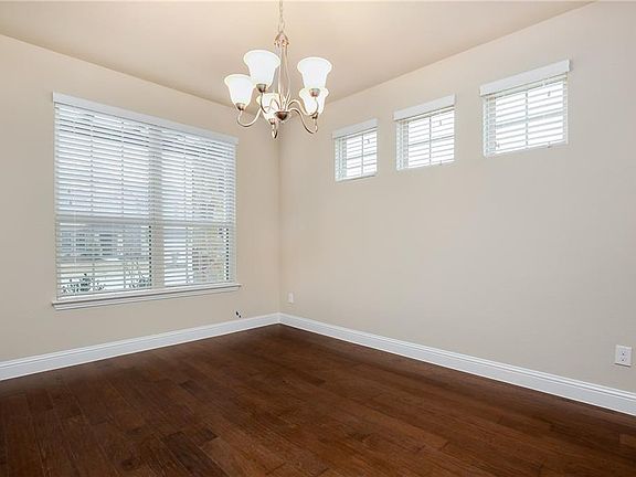 5th image of 1620 Liberty Way Trl