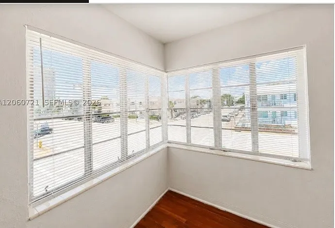 1 bed, 770 sqft, $1,850 — Photo 2