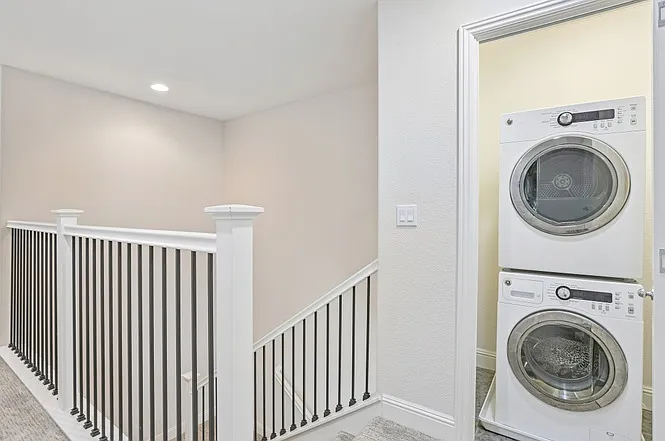 1250 Detroit Ave #1 — Photo 4