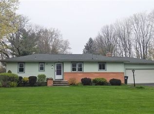 696 Brooks Rd, West Henrietta, NY 14586