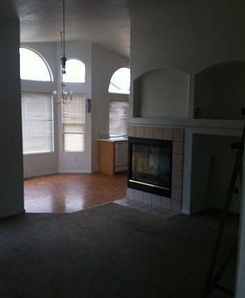 3rd image of 5086 Duluth Ct