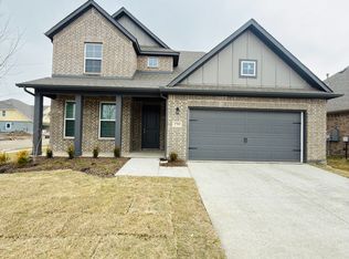 2703 Shivers Ln, Forney, TX 75126