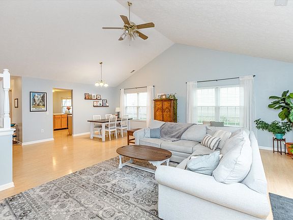 5th image of 11047 Cowan Lake Ct