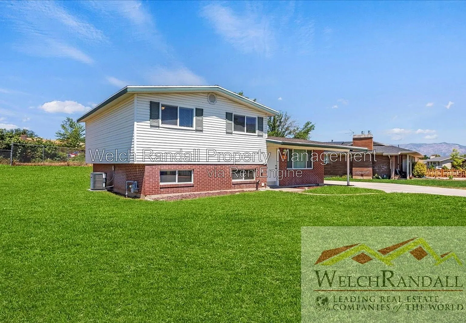 3 bed, 2.0 bath, 1053 sqft, $1,945 — Photo 2