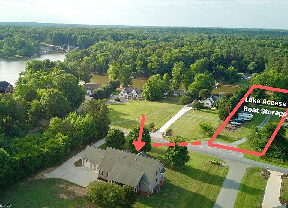 1st image of 2034 Waterford Pointe Rd
