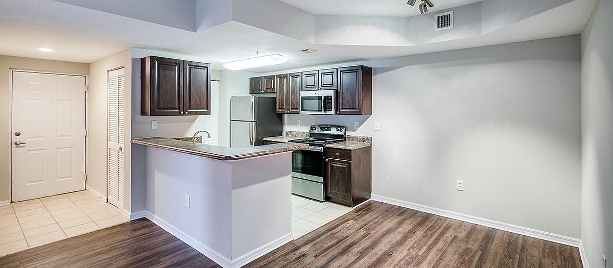 10407 Falcon Parc Blvd APT 206, Orlando, FL 32832 Zillow