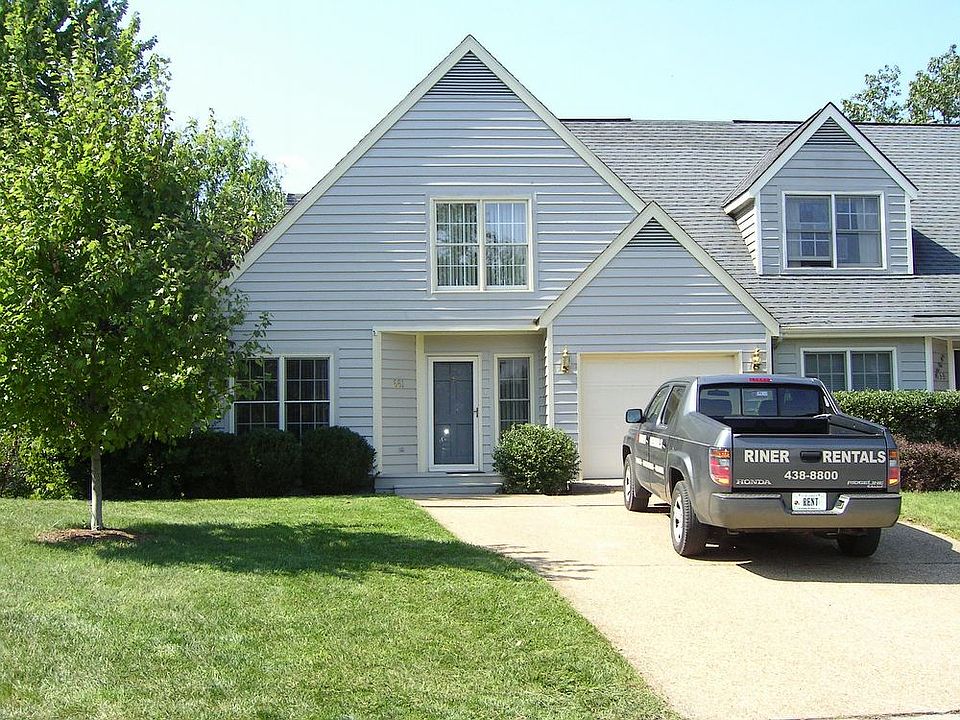 1st image of 661 White Oak Cir
