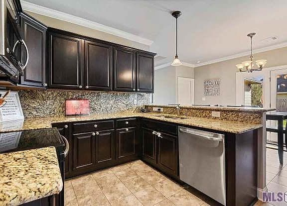 2nd image of 10424 Grace Ln