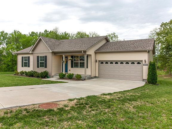 2nd image of 115 Grassmire Drive