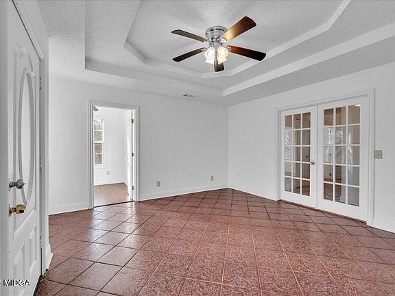 3rd image of 153 Wheehaw Rd