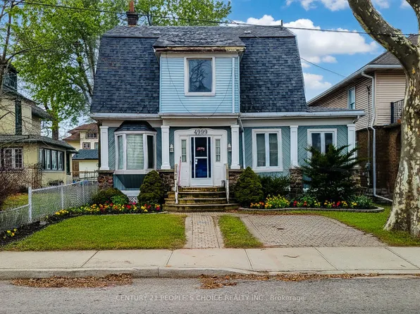 4999 McRae St #3, Niagara Falls, ON L2E 1P2