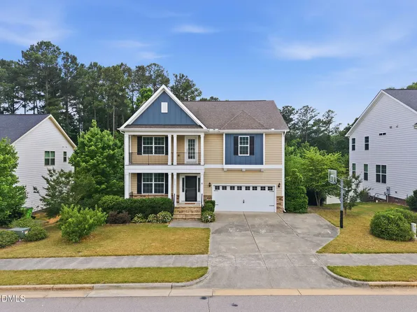 5011 Peachtree Town Ln, Knightdale, NC 27545