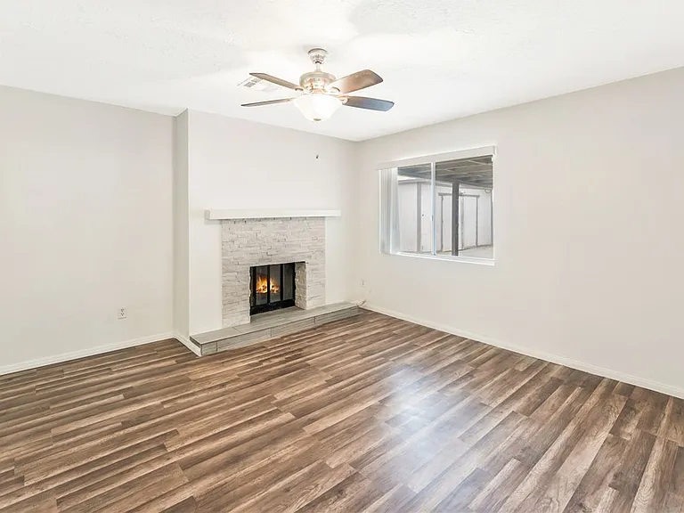 4960 Mohave Ave — Photo 17