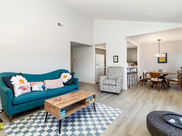7780 Parkway Dr Unit 202, La Mesa, CA 91942