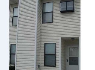 239 Pine Shadow Dr, Goose Creek, SC 29445