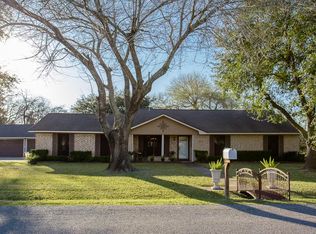3706 Cadena Dr, Pasadena, TX 77504
