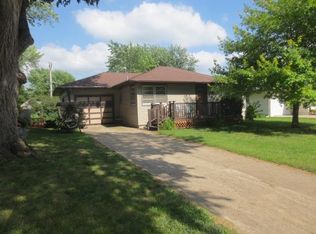 1020 Salinger Ave, Carroll, IA 51401