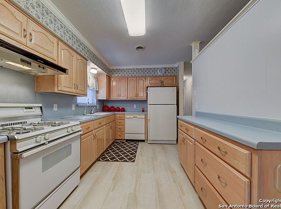 5th image of 311 Northvalley Dr
