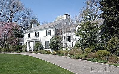 1st image of 825 Orienta Ave