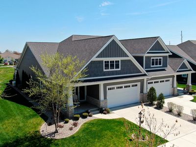 10803 Walnut Dr, Saint John, IN, 46373