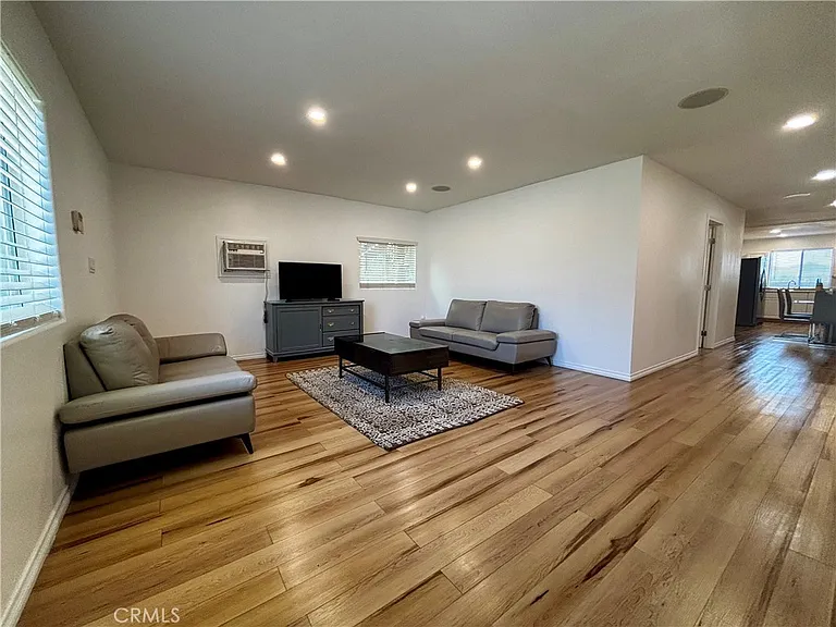 16875 Orangecrest Ct — Photo 6