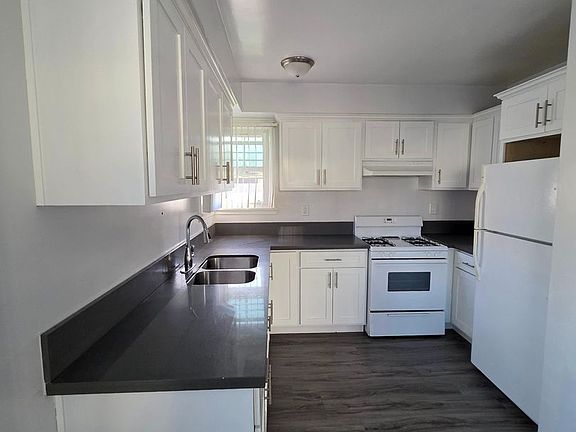 5th image of 5525-5535 W 118th St #5527