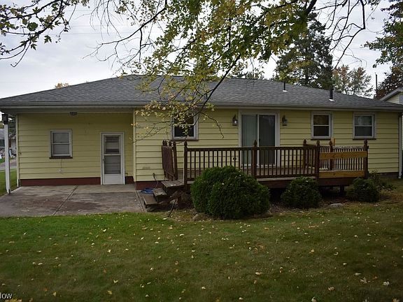 2nd image of 749 Whipple Ave