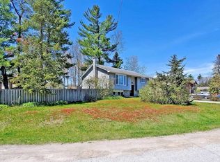 37 Tree Top St, Essa, ON L0M1B2