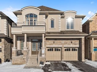 315 Fleetwood Dr, Oshawa, ON L1K1B9