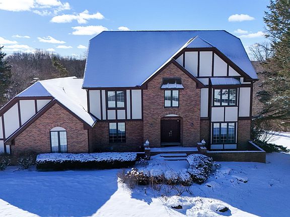 2nd image of 133 Flumerfelt Ln