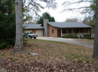 122 Kingswood Cir, Simpsonville, SC 29681