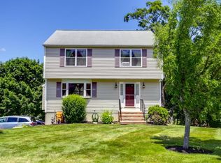 21 Westinghouse Pkwy, Worcester, MA 01606