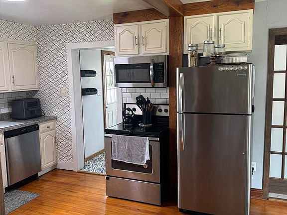 4th image of 116 Jodon Ave
