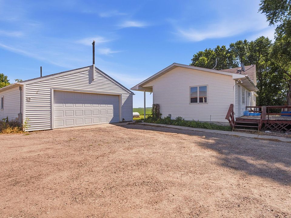 1st image of 82140 370th St