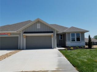 4965 146th St, Basehor, KS 66007
