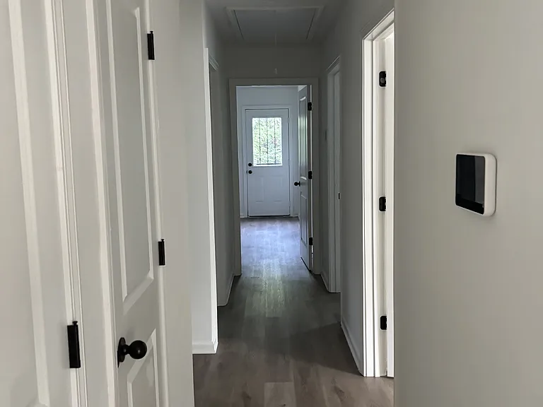 4534 Beacon Hill Dr — Photo 5