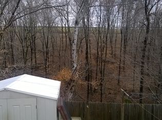 977 Overlook Dr, Wintersville, OH 43953