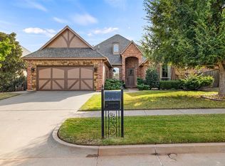 19504 Green Meadow Ln, Edmond, OK 73012