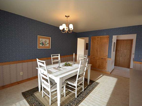 4th image of 3016 Lohof Dr