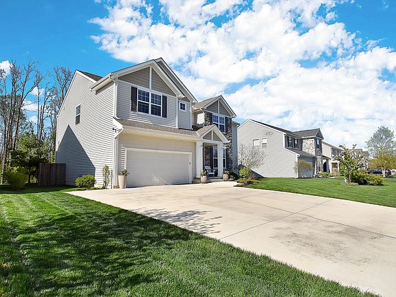 2nd image of 935 Kentucky Cir