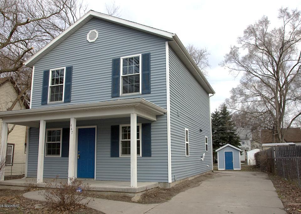 1st image of 447 Oakdale St SE