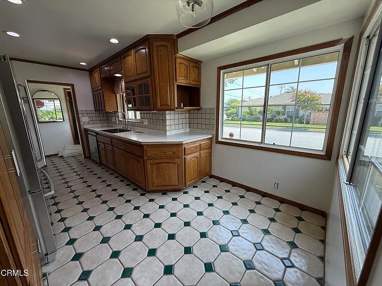 4707 Muscatel Ave — Photo 8